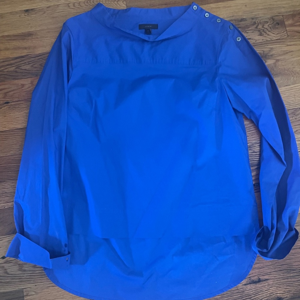 J crew royal blue high/low long sleeve top with button neck